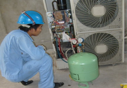 空調(diào)冰箱維修技術學校 空調(diào)冰箱維修技術學校